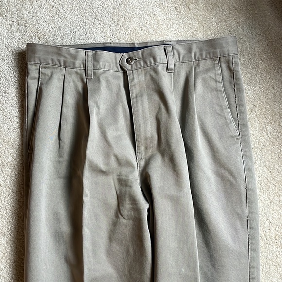 Dockers pleated front pants - Picture 5 of 6